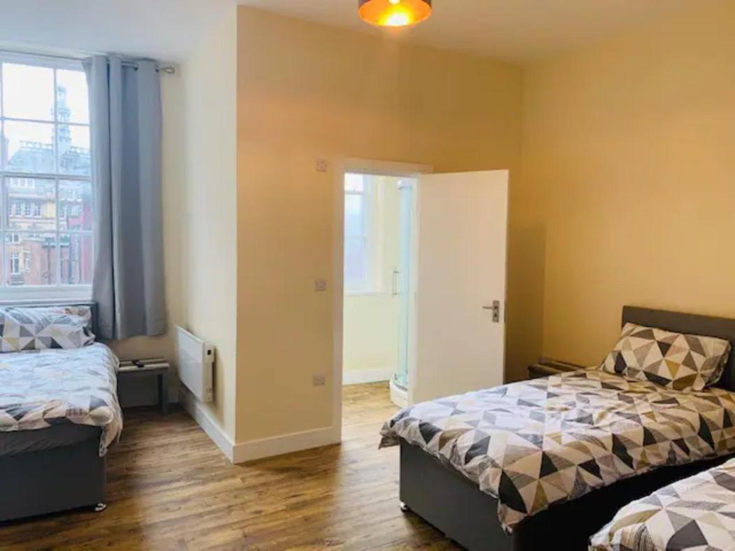 8 Fish Street, Budget City Centre Accomodation Лідс Екстер'єр фото